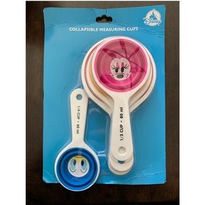 Disney Measuring Cups